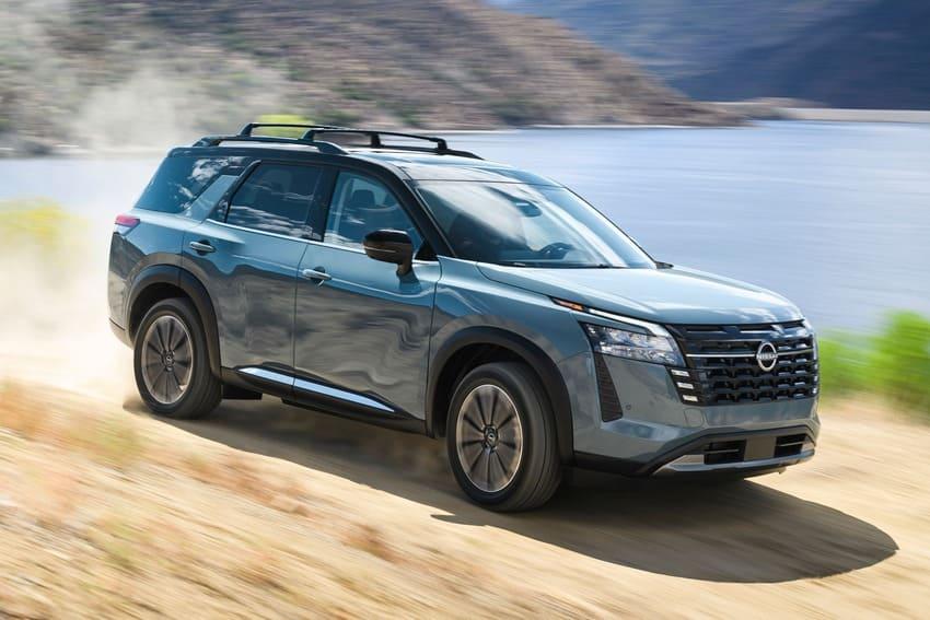 維持 3.5 升 V6 汽油引擎配置，具備 284 匹、35.8 公斤米的充沛輸出。