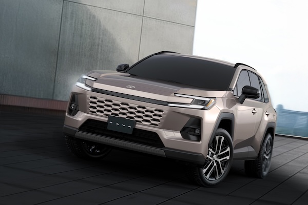 Toyota RAV4 第六代規劃全曝光！6 車型編成 預計約 115 萬元起 