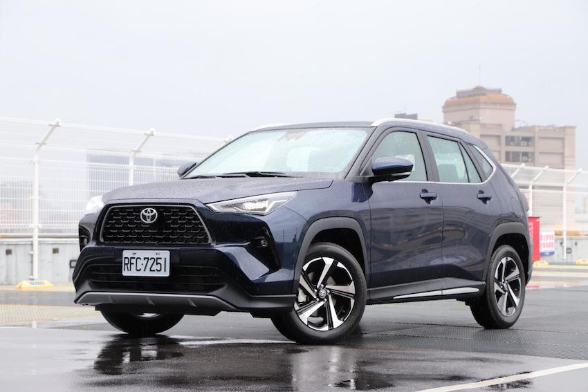 Toyota Yaris Cross 受驗車款為享樂版，由交通部新增指定的西班牙 IDIADA 國外檢測機構執行試驗。