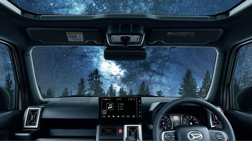 大改款 Taft 也將沿用招牌的全景式玻璃車頂設計。