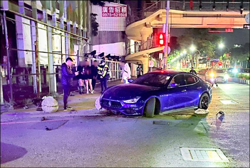 無照駕駛最高罰 6 萬（記者陳建志翻攝）