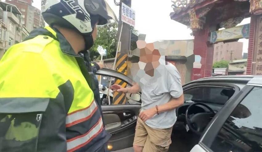 70 歲以上高齡駕駛每 3 年換照（記者徐聖倫翻攝）