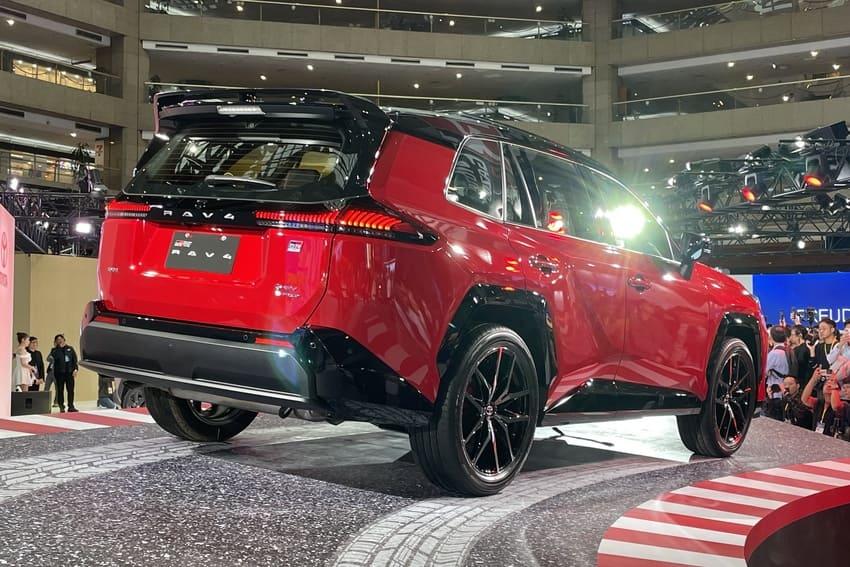 GR Sport 擁有專屬運動化造型。（記者陳弘智攝）