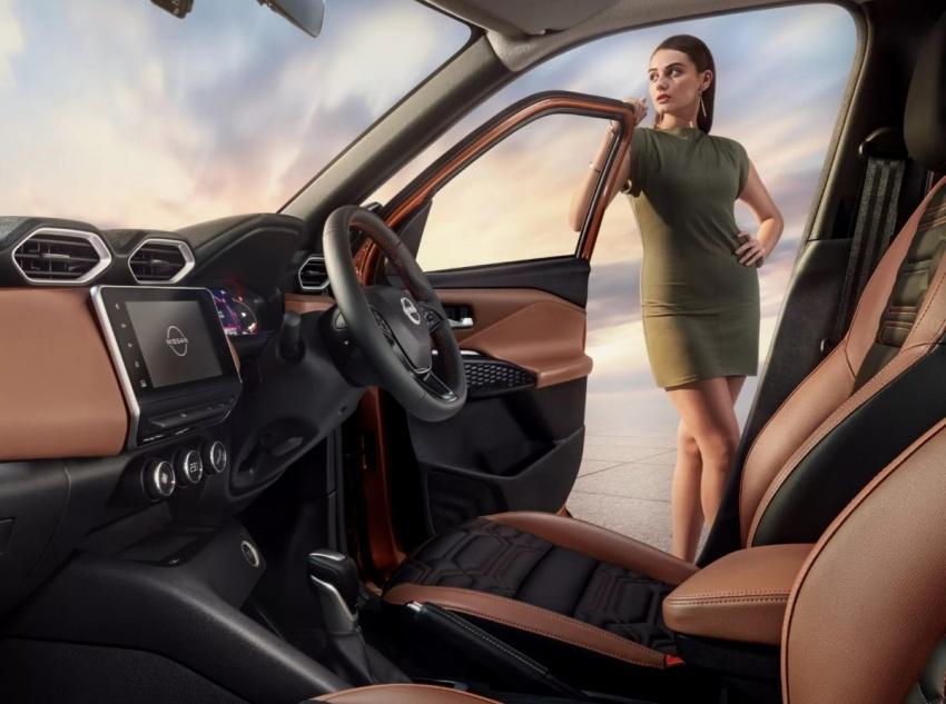 內裝採用數位儀表與嵌入式的觸控螢幕。