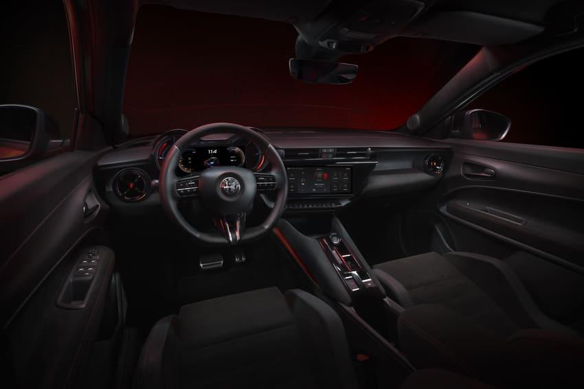 愛快羅密歐入門 SUV 純電版資訊曝光！保發中心透露可能價格