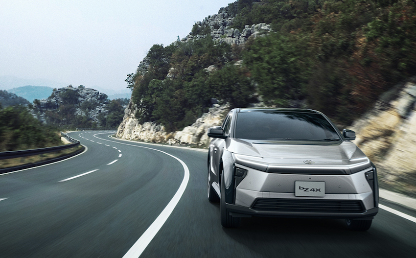 Toyota bZ4X 小改款在日本銷售大爆發，去年 11 與 12 月是日本電動車銷售冠軍。