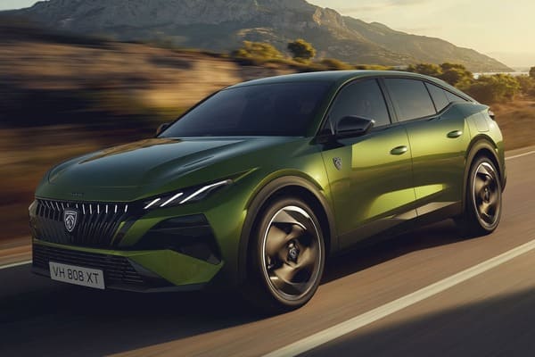 Peugeot 跨界轎跑 408 小改款發表！換裝嶄新動感面容 內裝質感升級