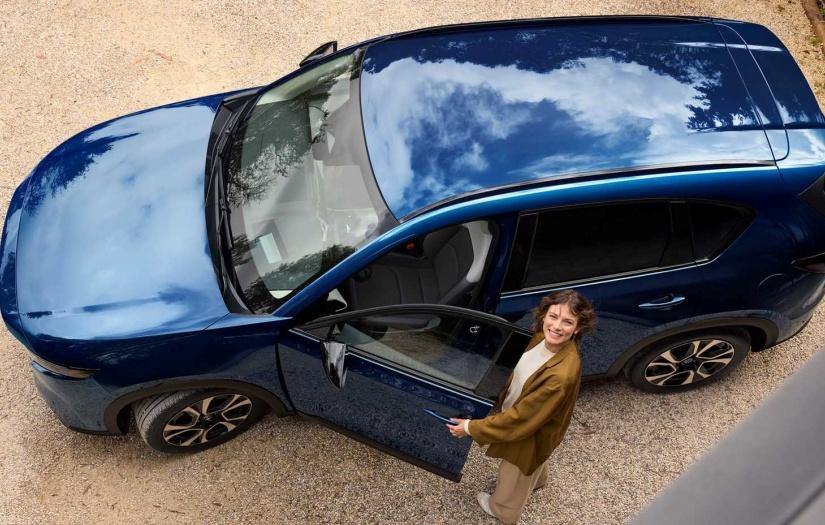 被汽車耽誤的烤漆廠！Mazda 全新車色「海軍雲母藍」由 CX-5 率先導入