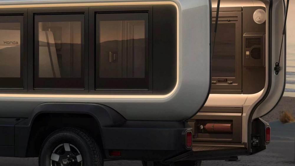 Honda 發表露營原型車！未來感造型搭配 4 人睡眠空間