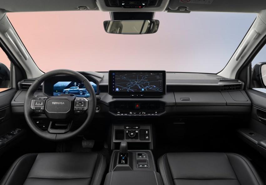 內裝預期直接比照 Hilux 的鋪陳。