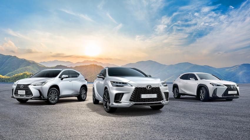 Lexus 今年新車有 RZ、IS、ES 等車系。