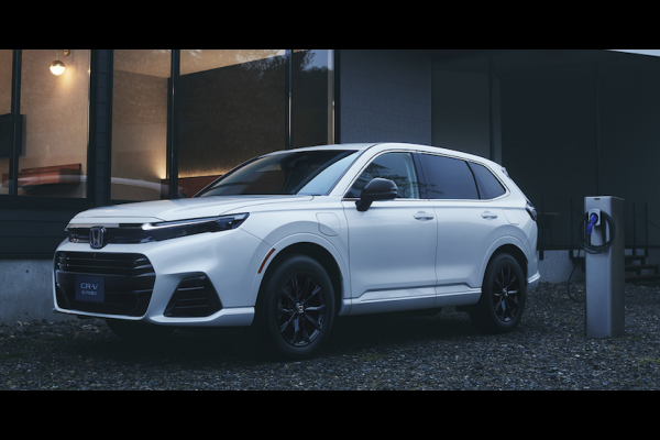 Honda 與 GM 分道揚鑣！氫燃料 CR-V 銷售不滿 2 年停產倒數計時