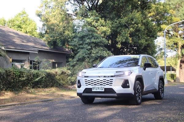 Toyota RAV4 第六代開始交車！兩車型交車期需等 6 個月