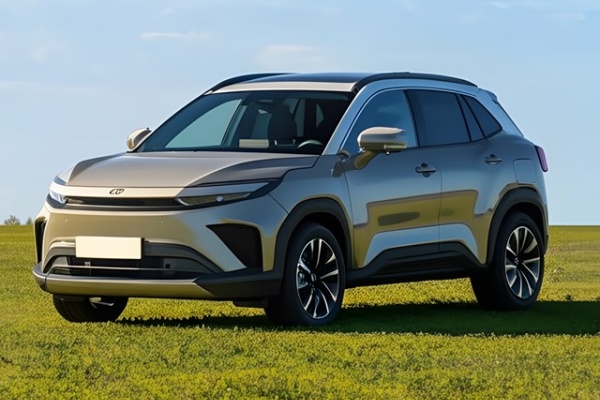 Toyota 新一代 Corolla Cross 蓄勢待發！造型更具科技感 搭 1.5 新引擎