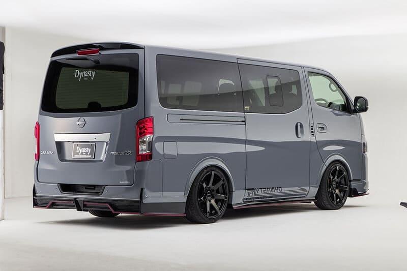 外擴輪拱搭配大尺寸鋁圈設計，讓外型變得更加搶眼。