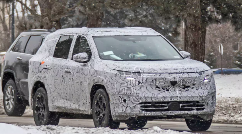 Nissan 新一代 X-Trail 測試車曝光，預計今年底登場。