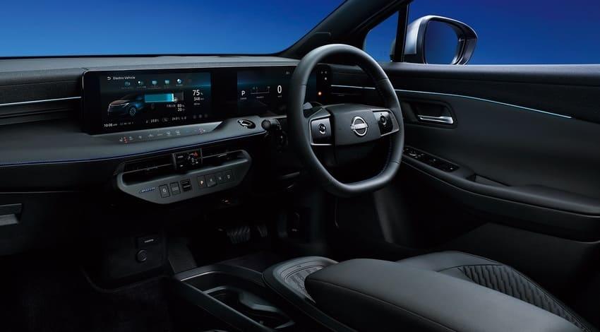 全新 Leaf Autech B5 採黑化內裝提升動感氛圍。