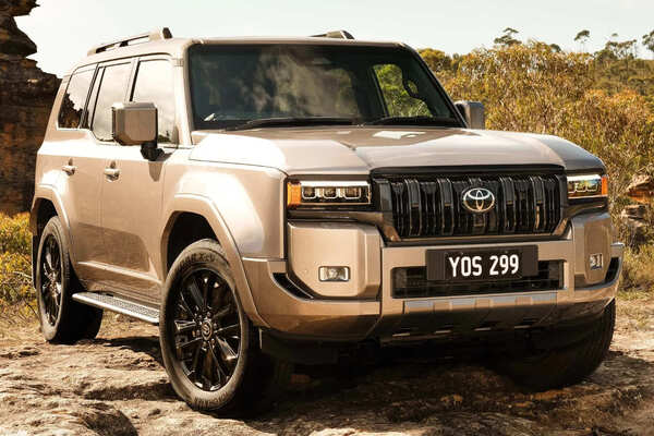 Toyota 熱門越野休旅 Land Cruiser 新年式亮相！微調入手門檻人氣不減