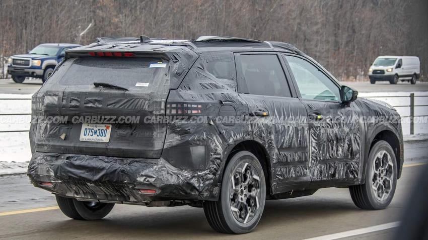 大改款 X-Trail 整體造型更為動感，預計在今年底正式發表。（圖片來源：Carbuzz）