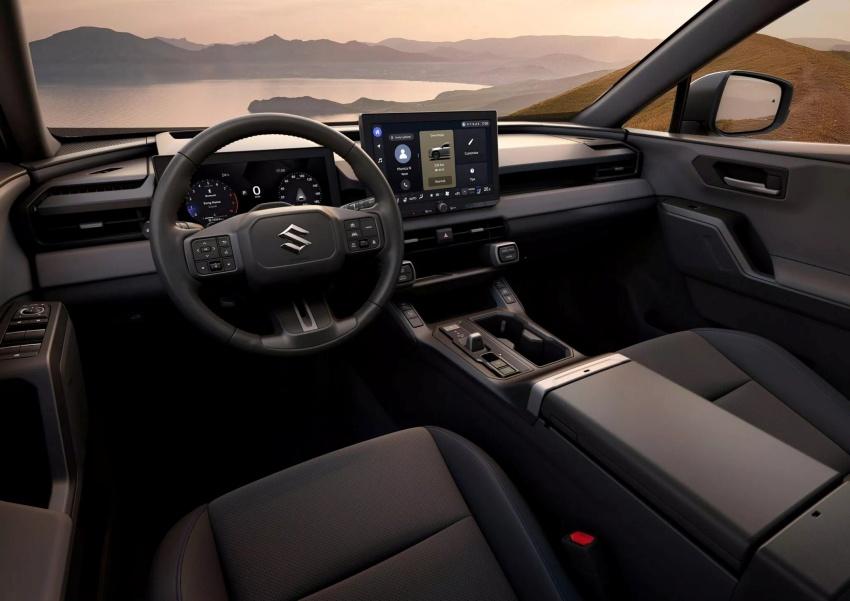 內裝鋪陳也完全移植 RAV4 的設計。