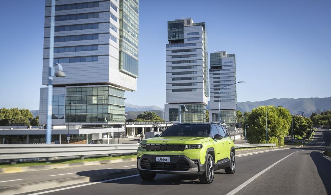 採現代化設計的全新Compass是Jeep主力休旅，將於今年第二季末導入。