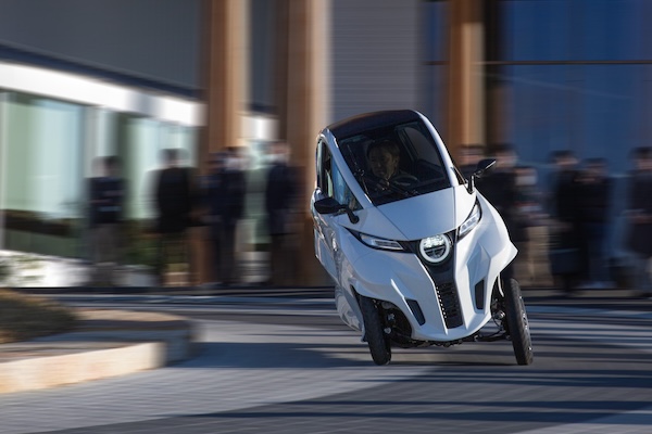 台日聯手！駕艙機車 Lean3 台灣代工訂單傳由「它」生產