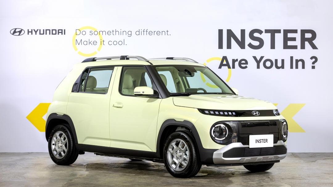 Hyundai Inster車長不到4公尺，在都會區裡相當方便停車、迴轉。