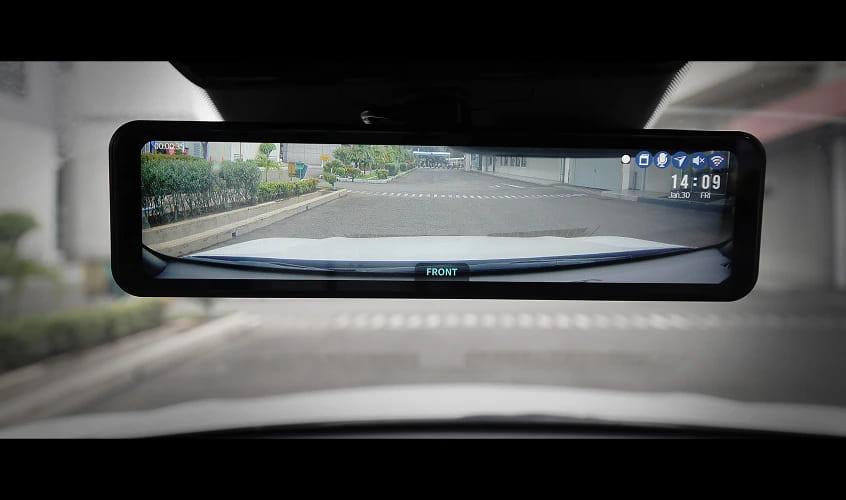 電子後視鏡為 55 週年特仕版標準配備。