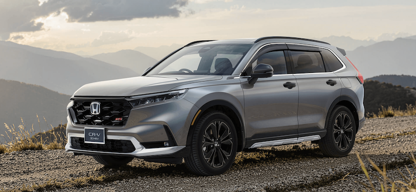 CR-V e:HEV RS BLACK EDITION 搭配 Tough Premium 造型。