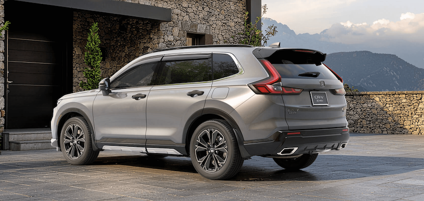 CR-V e:HEV RS BLACK EDITION 搭配 Tough Premium 造型。