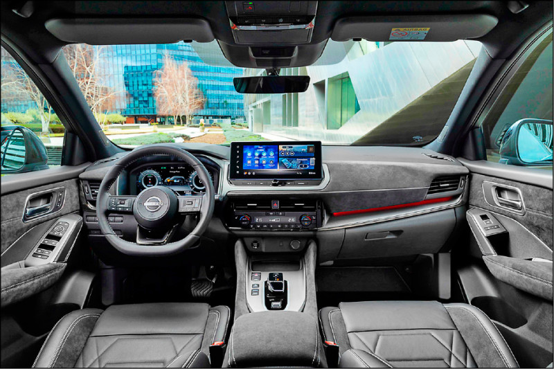 Qashqai車內布局採用雙12.3吋螢幕的科技座艙，符合時下流行趨勢。