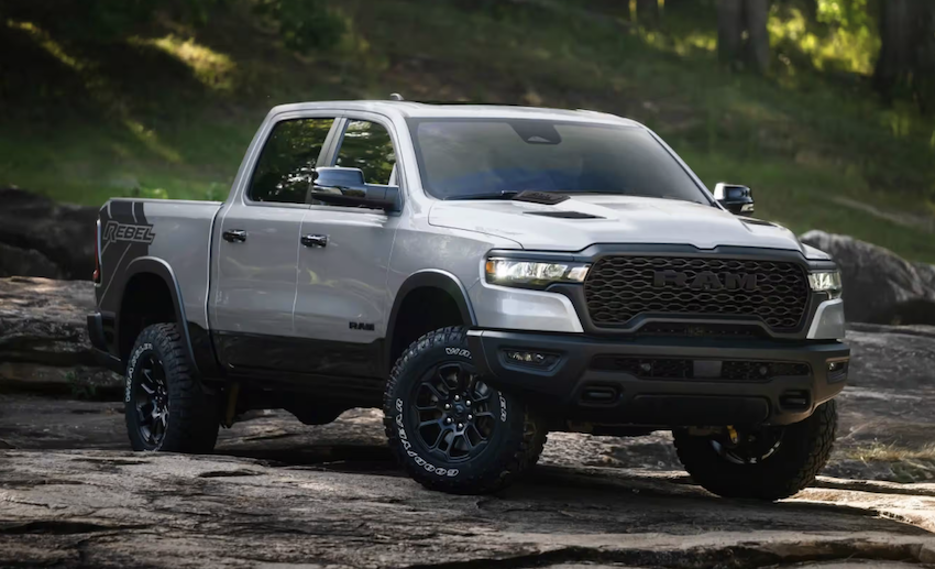 Stellantis 集團則成為燃油效率最差汽車製造商，從前身 FCA 開始已多年墊底，圖為Stellantis 集團旗下品牌 RAM。