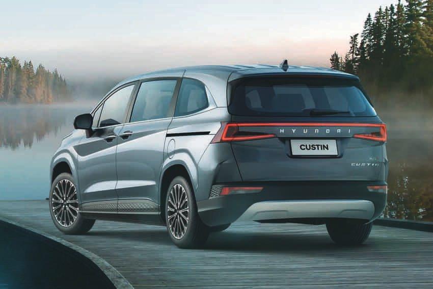 Hyundai 國產七人座 MPV 下修入手門檻！Custin 1.5T 全面降 2 萬元