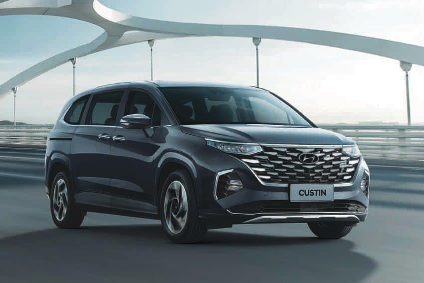 Custin 1.5T 搭載 1.5 升四缸渦輪汽油引擎，可提供 170 匹最大馬力輸出。