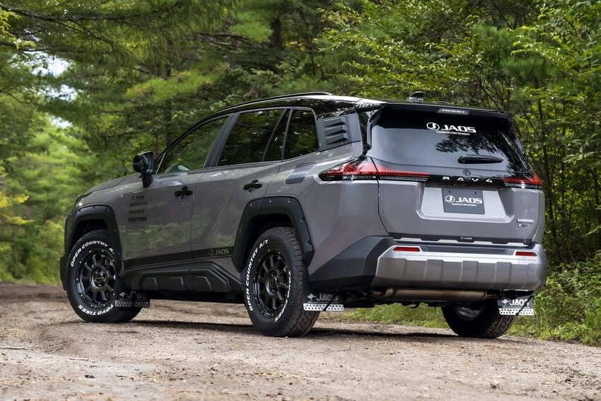 Toyota 大改款 RAV4 越野版升級進化!專屬套件上身展現戶外冒險精神