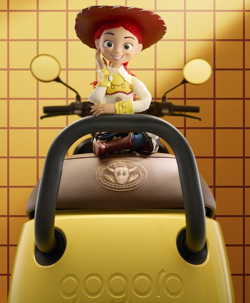 歡樂牛仔號專屬電繡圖騰