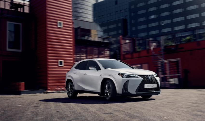 升級外觀視覺及車內氛圍!Lexus UX 300h 新年式開賣不漲價