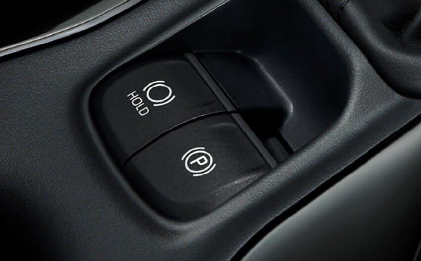 泰規新年式 Corolla Altis HEV 全車系標配電子手煞車及 Auto Hold 功能。