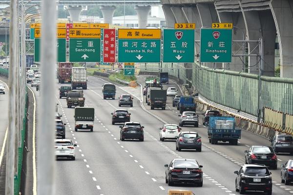 ETC詐騙猖獗！莫名收欠費簡訊別點 高公局揭詐騙 4 大破綻