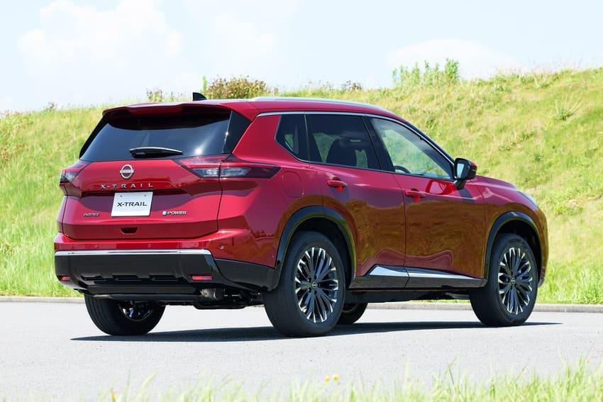 小改款車尾造型並無太大變化。