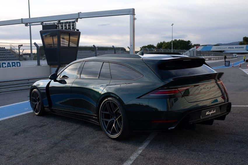 將 G90 旗艦房車升級成為 Shooting Brake 五門獵跑，並透過專屬配置強化性能氣勢。