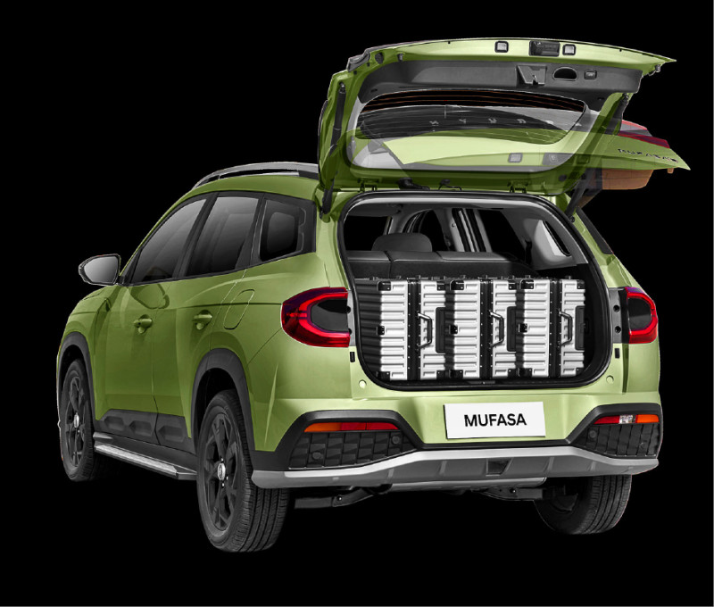 感應式電動尾門為標準配備，後廂具備524公升基本置物容積，因應戶外生活載物使用十分有餘。