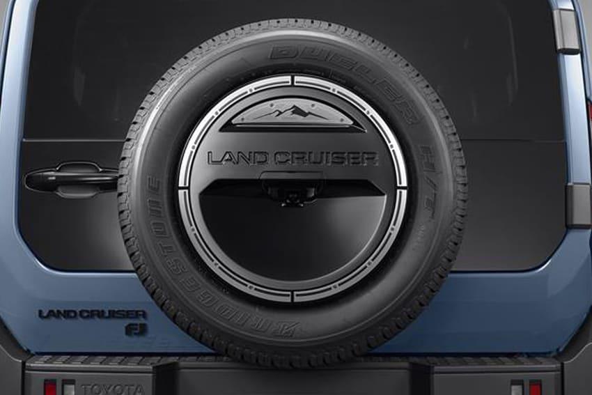 Toyota 全新入門越野 SUV 動感升級！豐富配件上身更加粗獷有型