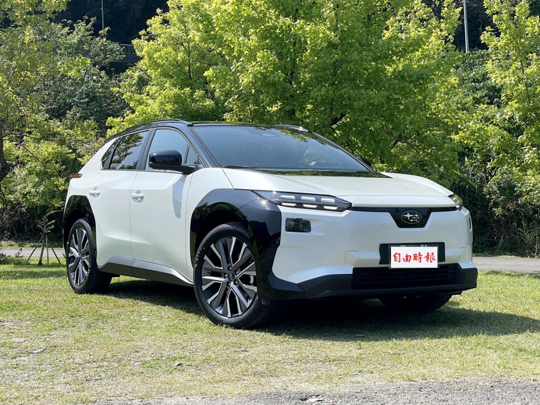 速霸陸首款純電休旅Solterra迎來小改款升級，售價169.8萬元。