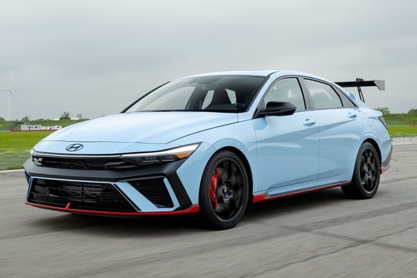 Hyundai 當家性能房車 Elantra N 特仕登場！升級競技化風格更加張狂