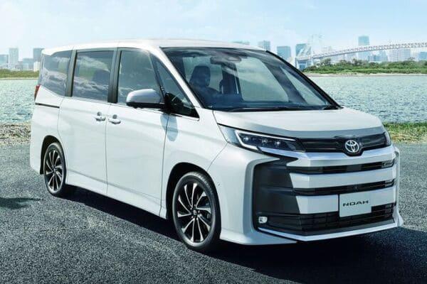 Toyota 熱門廂旅 Noah 改款追加新成員！善用七人座空間展現多元機能