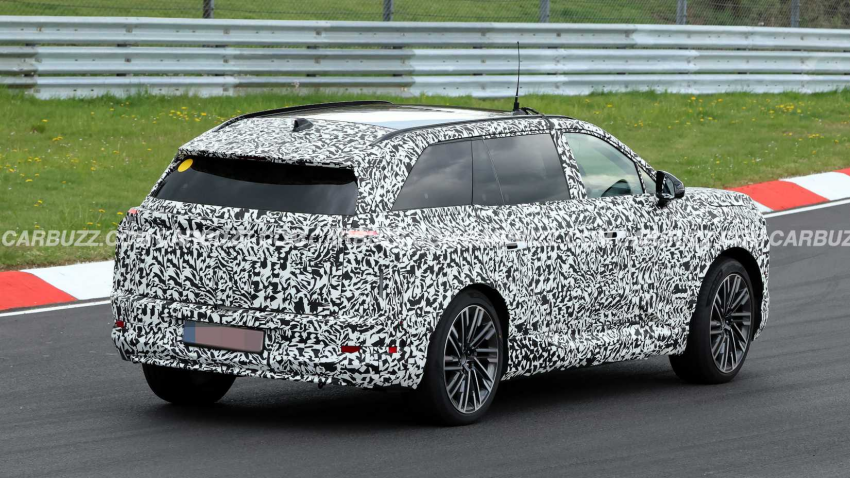 全新七人座休旅預計命名為 TZ，今年底就會亮相。