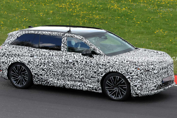 Lexus 全新 7 人座休旅 TZ 現身測試！預計採雙動力並有豪華車室