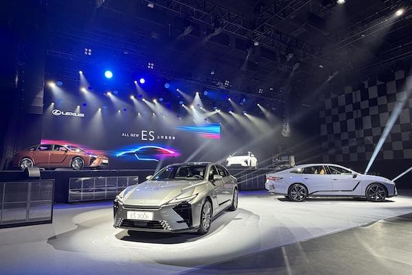 Lexus 透露 ES 大改款訂單成績  油電車佔比一面倒