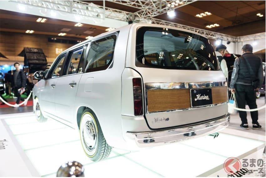 全新車尾造型也滿滿的美式復古韻味。（圖片來源：Kuruma-news）